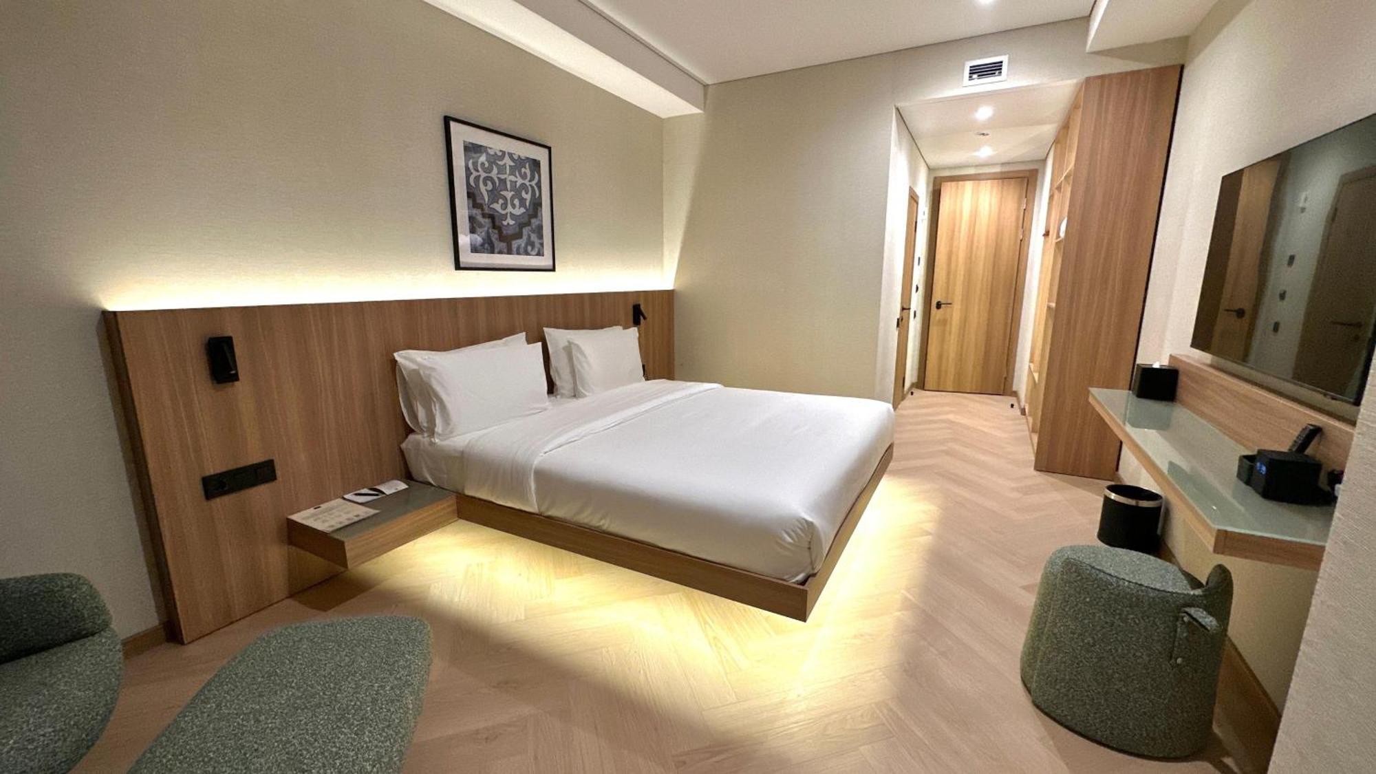 Resident Hotel Abay 알마티 외부 사진