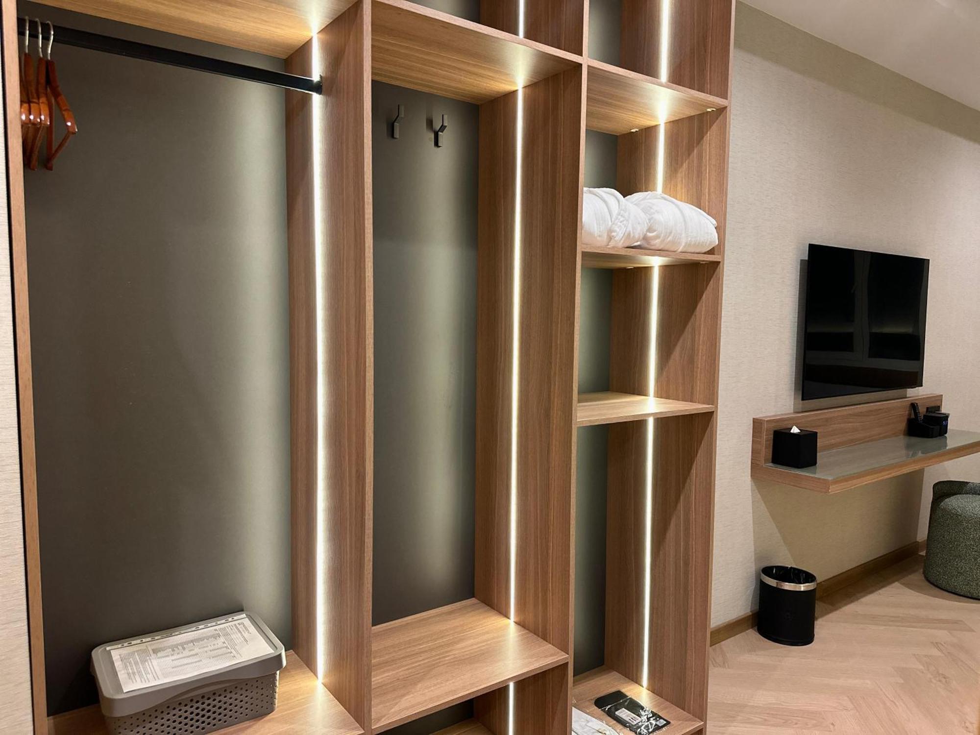 Resident Hotel Abay 알마티 외부 사진