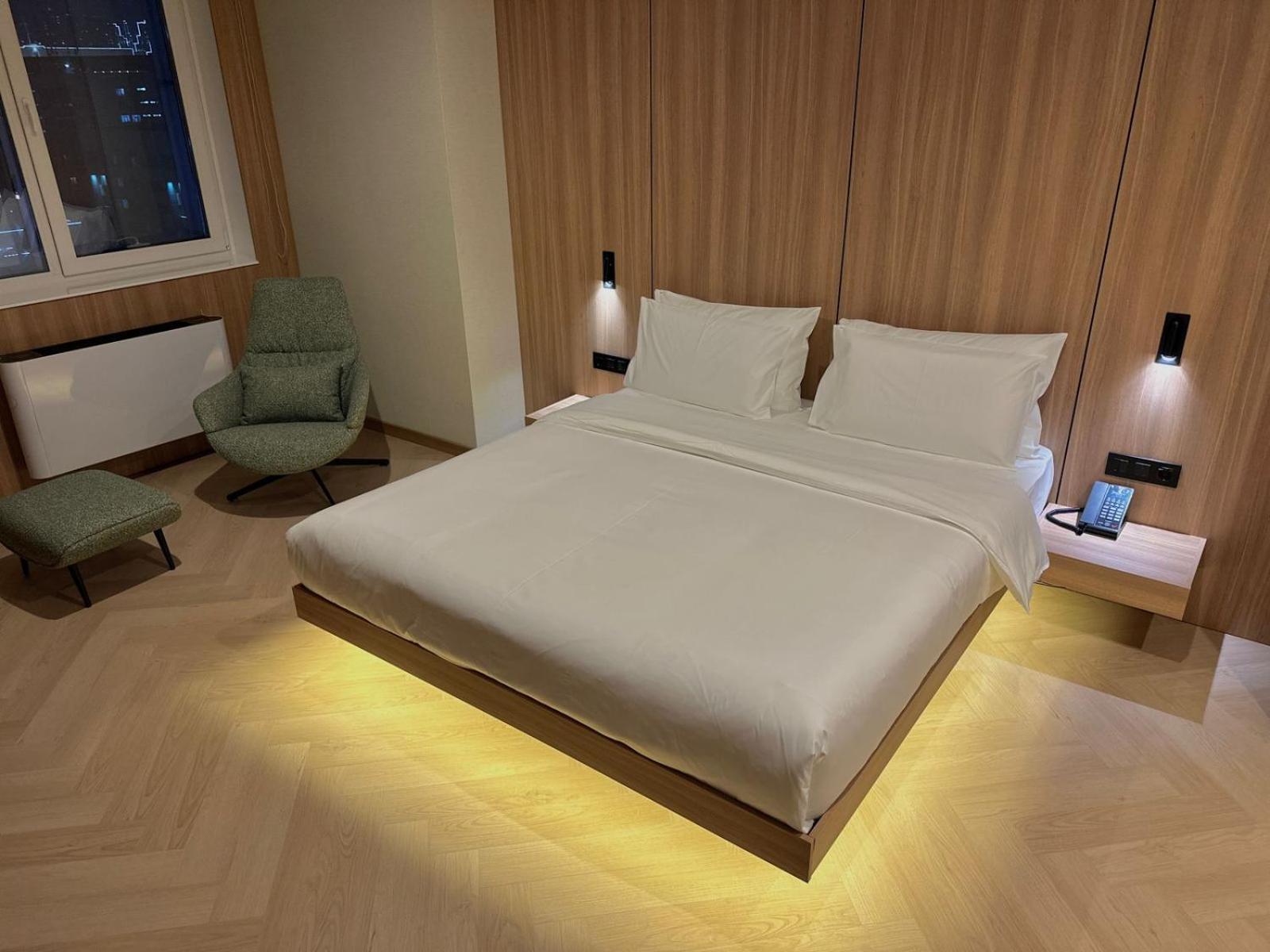 Resident Hotel Abay 알마티 외부 사진