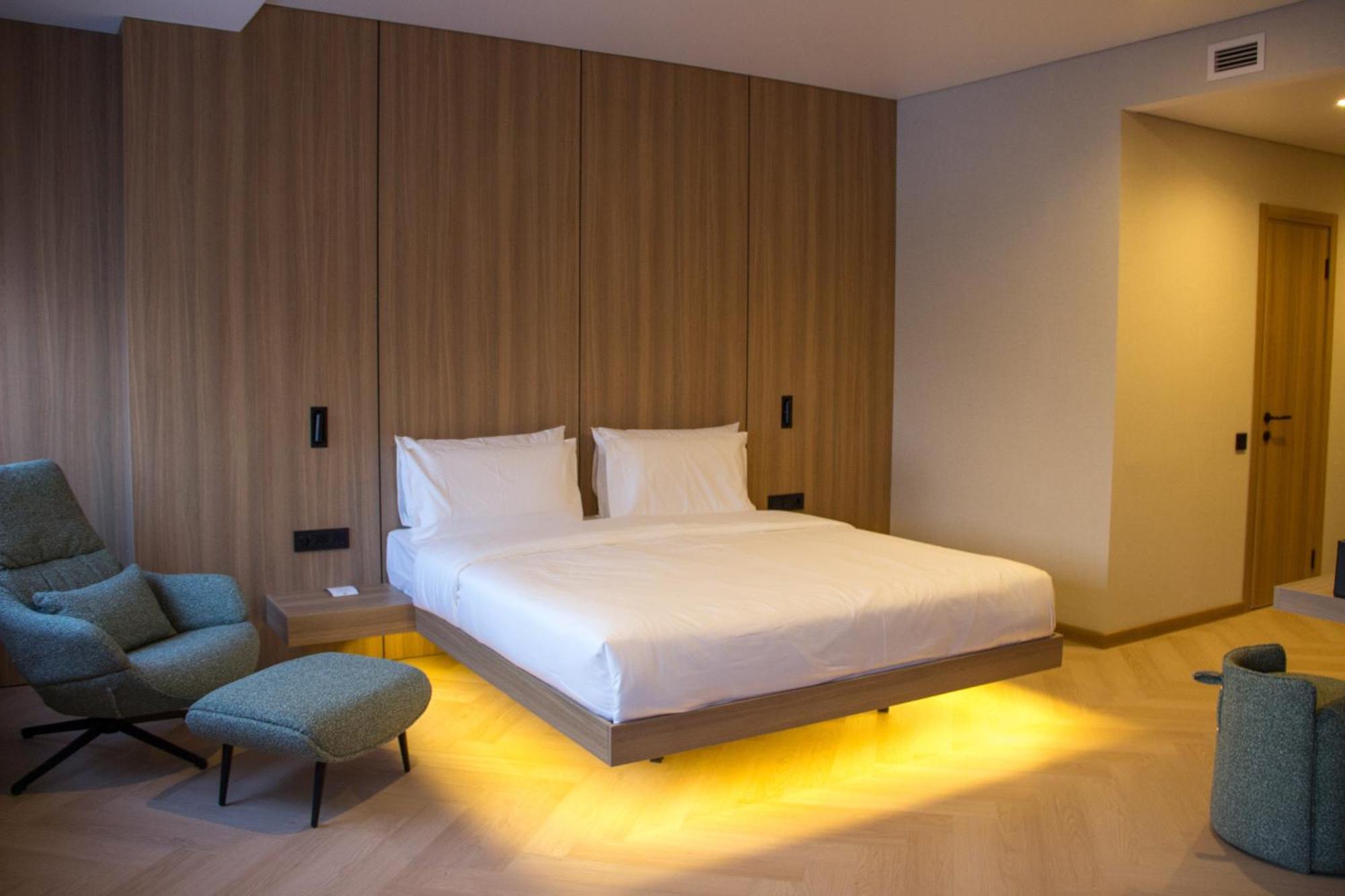 Resident Hotel Abay 알마티 외부 사진