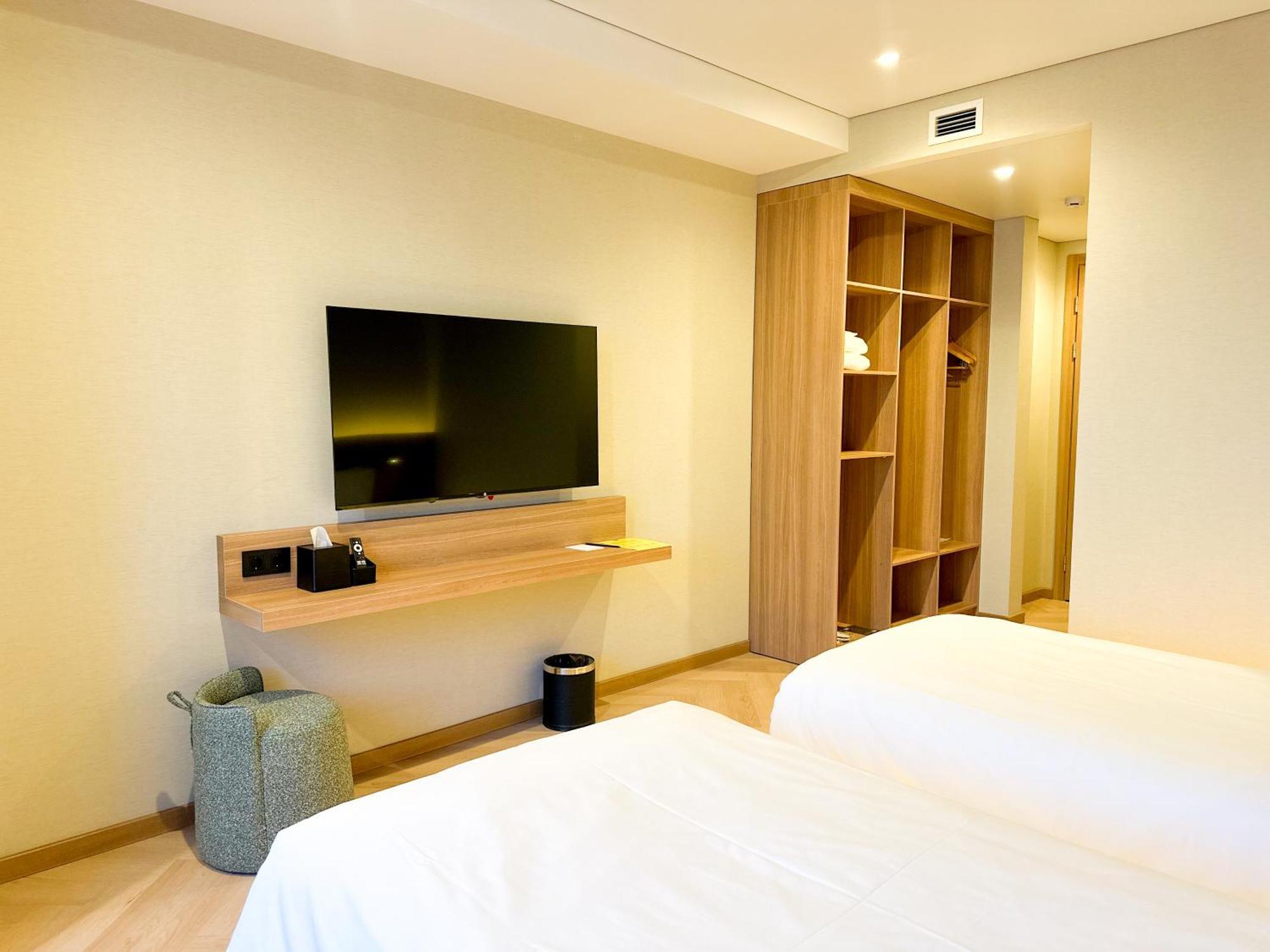 Resident Hotel Abay 알마티 외부 사진